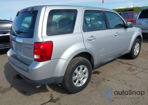 2010 Mazda Tribute I Sport z USA, uszkodzony, nr VIN 4F2CY0C77AKM03879